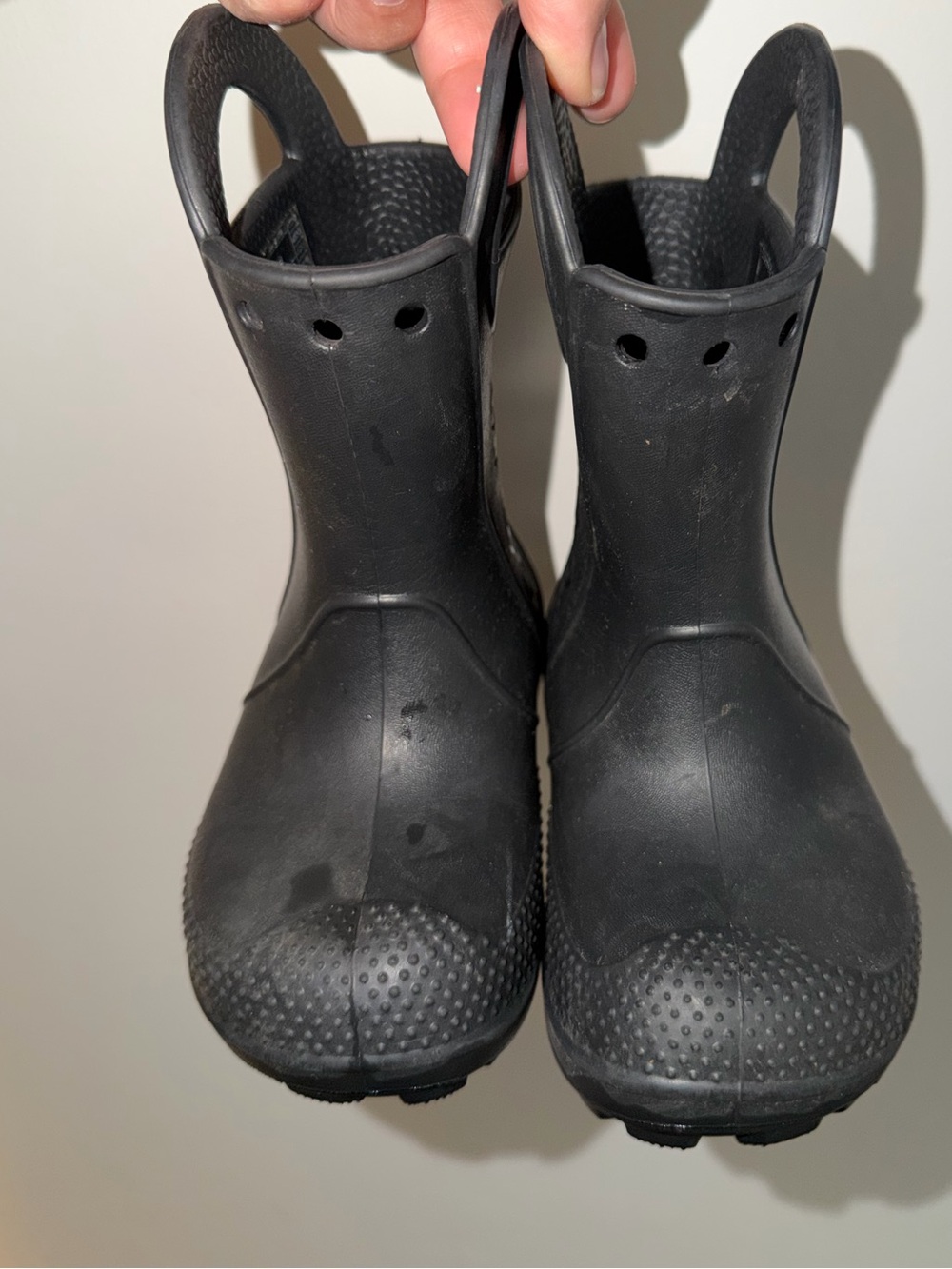Croc rain boots for toddlers